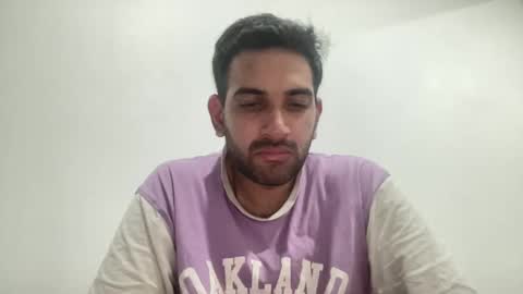 Snapshot of munnabobby2008 chatting on 01/12/25, 10:34 munnabobby2008 online show from 01/12/25, 10:34