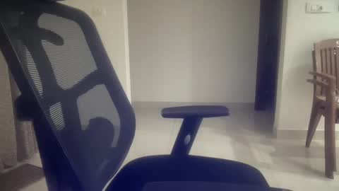 Snapshot of munnabobby2008 chatting on 10/07/25, 04:48 munnabobby2008 online show from 10/07/25, 04:48