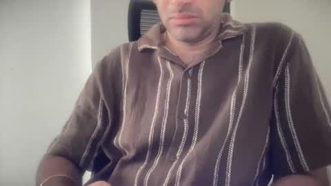 munnabobby2008 online show from 11/18/25, 05:34