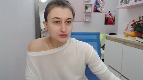 Snapshot of muriel_elvin chatting on 12/05/25, 08:23 muriel_elvin online show from 12/05/25, 08:23