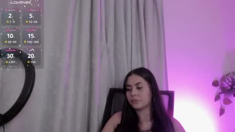 muriell_69 online show from 10/22/25, 07:46