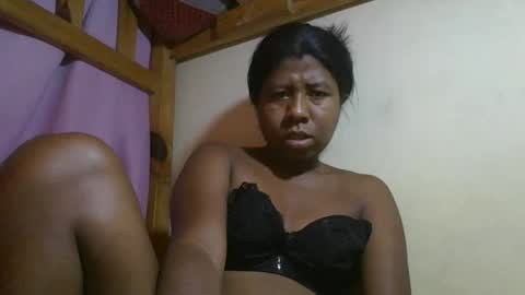 Snapshot of murielleee chatting on 03/23/26, 03:10 murielleee online show from 03/23/26, 03:10