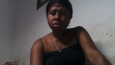 Snapshot of murielleee chatting on 05/12/26, 05:37 murielleee online show from 05/12/26, 05:37