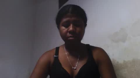 Snapshot of murielleee chatting on 05/13/26, 07:39 murielleee online show from 05/13/26, 07:39