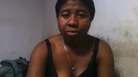 Snapshot of murielleee chatting on 05/15/26, 12:56 murielleee online show from 05/15/26, 12:56