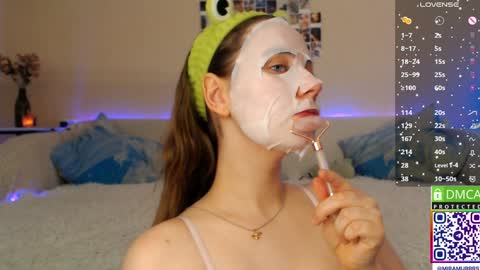 Snapshot of murrrworren chatting on 01/28/25, 05:32 Mira online show from 01/28/25, 05:32