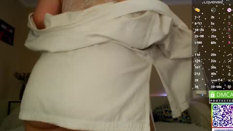 Snapshot of murrrworren chatting on 02/08/25, 04:57 Mira online show from 02/08/25, 04:57