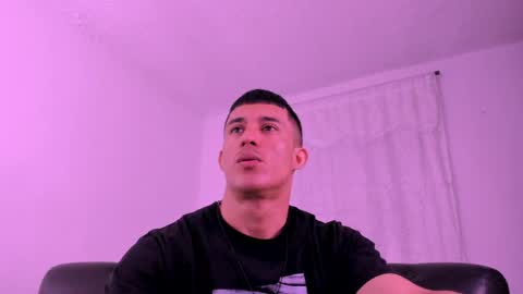 Snapshot of muscle_man07 chatting on 05/06/26, 12:21 Muscle Man online show from 05/06/26, 12:21
