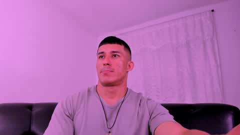 Snapshot of muscle_man07 chatting on 05/10/26, 02:00 Muscle Man online show from 05/10/26, 02:00