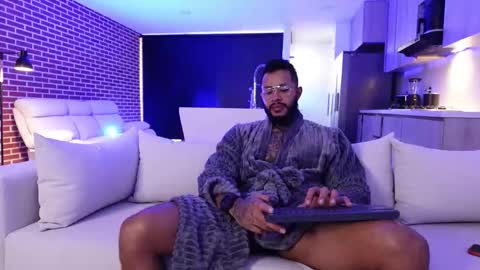 Nick online show from 11/07/25, 11:32