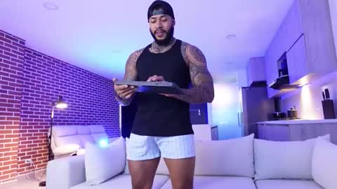 Nick online show from 11/25/25, 12:21