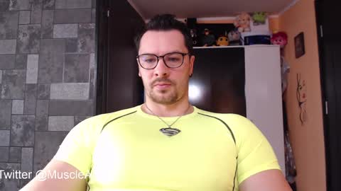 Snapshot of muscleaj69 chatting on 02/21/25, 02:06 AJ online show from 02/21/25, 02:06