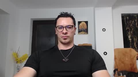 Snapshot of muscleaj69 chatting on 11/08/25, 03:34 AJ online show from 11/08/25, 03:34