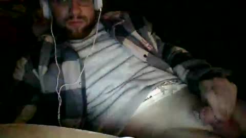 Snapshot of musclebabu chatting on 12/27/24, 01:22 musclebabu online show from 12/27/24, 01:22