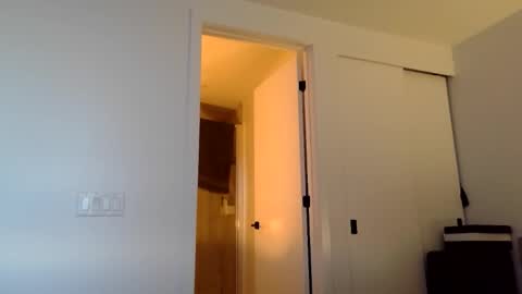 muscleedgernips online show from 09/20/25, 11:00