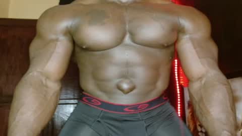 musclegod23 online show from 06/24/26, 04:06