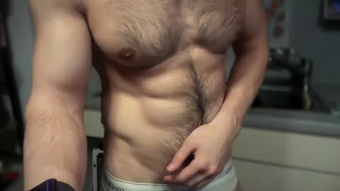 Snapshot of musclehair3 chatting on 01/02/25, 10:55 musclehair3 online show from 01/02/25, 10:55