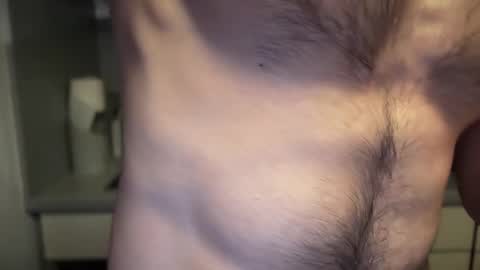 Snapshot of musclehair3 chatting on 02/26/25, 11:26 musclehair3 online show from 02/26/25, 11:26