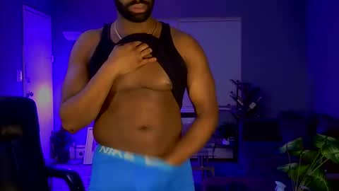 Snapshot of muscleman194 chatting on 02/15/26, 01:13 Master94 online show from 02/15/26, 01:13