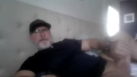 Snapshot of musclemeat41 chatting on 03/09/25, 08:31 musclemeat41 online show from 03/09/25, 08:31