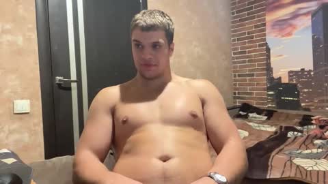 Snapshot of musclephantom chatting on 09/11/25, 09:04 Egor online show from 09/11/25, 09:04