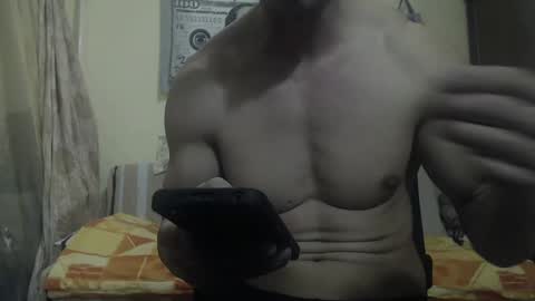 Snapshot of musculargod chatting on 12/22/24, 10:15 SexyMuscled online show from 12/22/24, 10:15