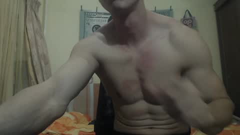 Snapshot of musculargod chatting on 01/26/25, 08:45 SexyMuscled online show from 01/26/25, 08:45