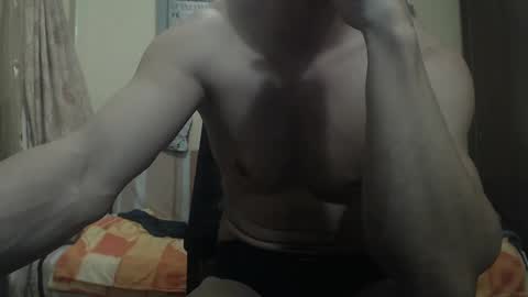 Snapshot of musculargod chatting on 02/03/25, 11:05 SexyMuscled online show from 02/03/25, 11:05