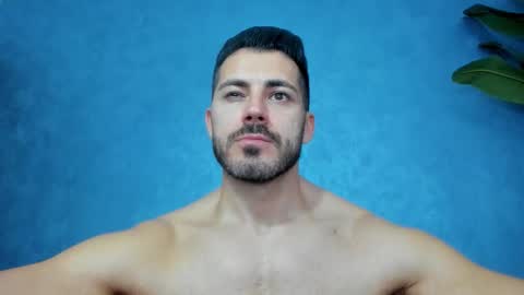 Snapshot of muscularmaster chatting on 03/21/26, 01:10 muscularmaster onlyfans online show from 03/21/26, 01:10
