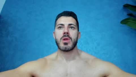 Snapshot of muscularmaster chatting on 03/21/26, 11:19 muscularmaster onlyfans online show from 03/21/26, 11:19