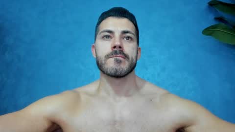 Snapshot of muscularmaster chatting on 03/22/26, 09:51 muscularmaster onlyfans online show from 03/22/26, 09:51