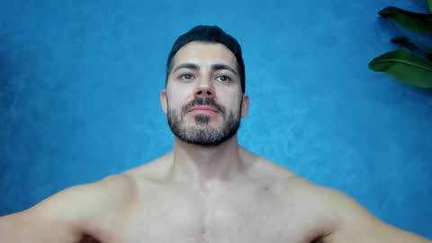 Snapshot of muscularmaster chatting on 03/24/26, 10:15 muscularmaster onlyfans online show from 03/24/26, 10:15