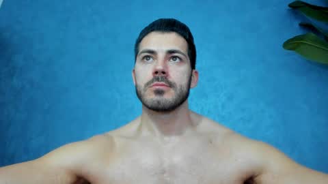 Snapshot of muscularmaster chatting on 04/01/26, 09:45 muscularmaster onlyfans online show from 04/01/26, 09:45