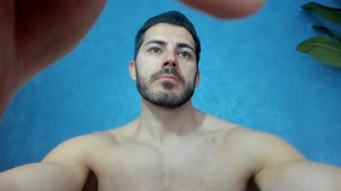 Snapshot of muscularmaster chatting on 04/08/26, 08:47 muscularmaster onlyfans online show from 04/08/26, 08:47