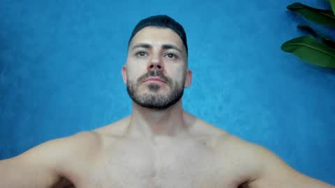 Snapshot of muscularmaster chatting on 04/08/26, 09:04 muscularmaster onlyfans online show from 04/08/26, 09:04