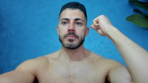 Snapshot of muscularmaster chatting on 04/09/26, 09:04 muscularmaster onlyfans online show from 04/09/26, 09:04