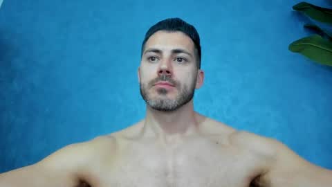 Snapshot of muscularmaster chatting on 04/15/26, 09:48 muscularmaster onlyfans online show from 04/15/26, 09:48