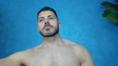 Snapshot of muscularmaster chatting on 05/11/26, 09:15 muscularmaster onlyfans online show from 05/11/26, 09:15