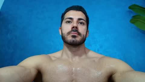 Snapshot of muscularmaster chatting on 06/02/26, 09:50 muscularmaster onlyfans online show from 06/02/26, 09:50
