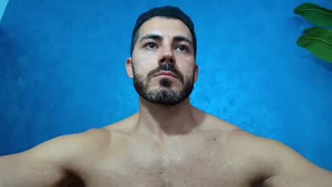 Snapshot of muscularmaster chatting on 06/14/26, 09:39 muscularmaster onlyfans online show from 06/14/26, 09:39