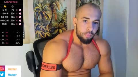 Snapshot of musculusx chatting on 12/27/24, 01:18 Musculus online show from 12/27/24, 01:18