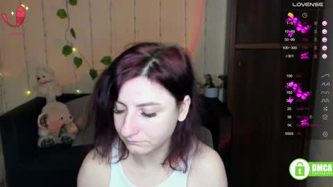 Snapshot of muse_kitty_jenia chatting on 02/06/25, 06:46 Jenya online show from 02/06/25, 06:46