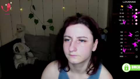 Snapshot of muse_kitty_jenia chatting on 02/18/25, 05:09 Jenya online show from 02/18/25, 05:09