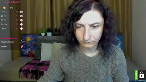 Snapshot of muse_kitty_jenia chatting on 10/12/25, 11:31 Jenya online show from 10/12/25, 11:31