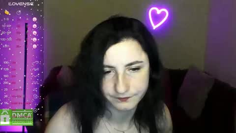 Snapshot of muse_kitty_jenia chatting on 11/25/25, 07:03 Jenya online show from 11/25/25, 07:03