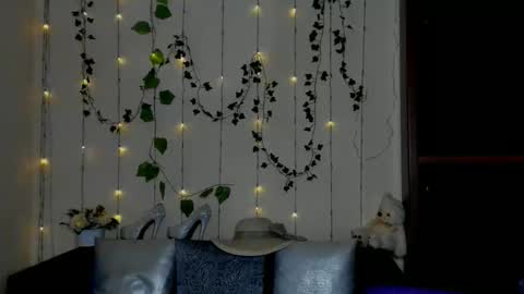 Snapshot of muse_kity_jeneva chatting on 03/12/26, 07:09 Jeneva online show from 03/12/26, 07:09