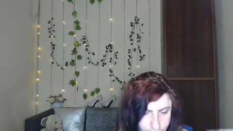 Jeneva online show from 05/02/26, 05:40