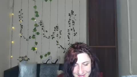 Jeneva online show from 05/07/26, 05:40