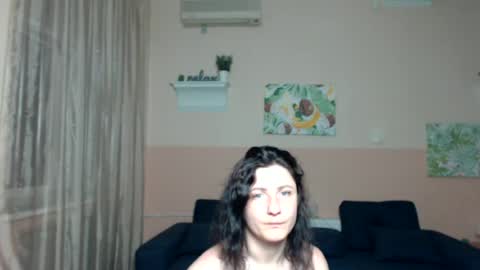Jeneva online show from 06/27/26, 06:13