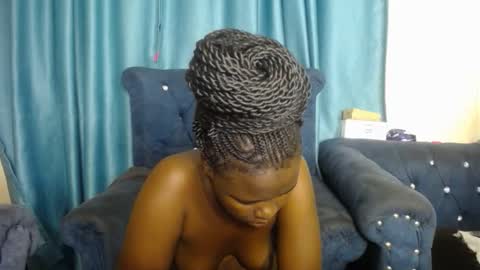 Milly online show from 03/16/26, 06:12